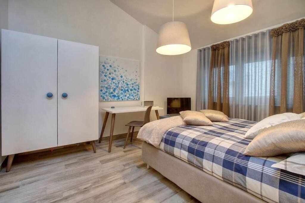 Faenza Elegant Apartment Florens Exteriör bild